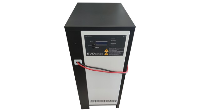 Επαγγελματικός Φορτιστής TCE EVO Series 80V 80A (Τριφασικός)